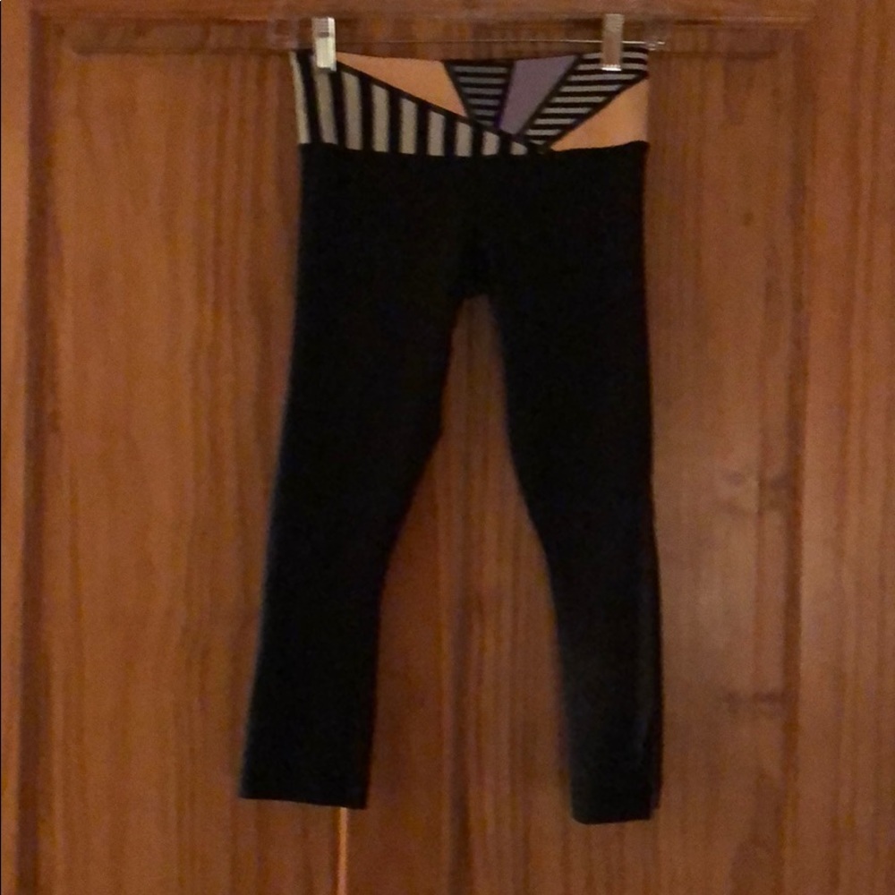 Xs 3/4 quarter length leggings lulu lemon